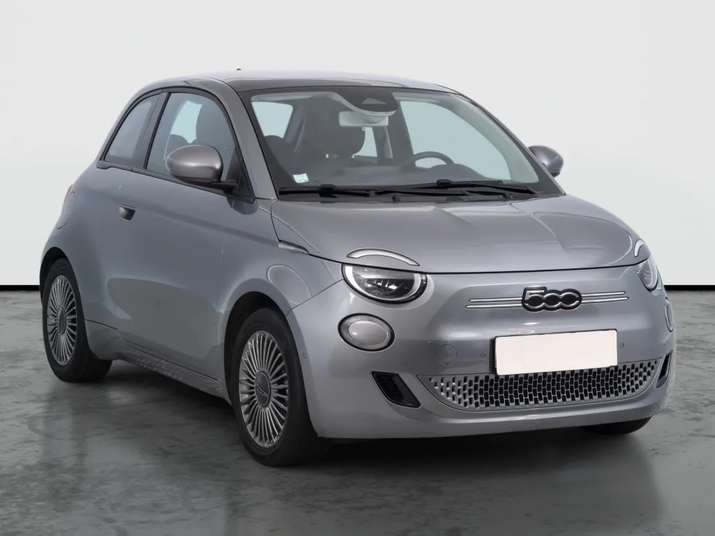 Fiat 500e — fotografie 1 z AAA AUTO