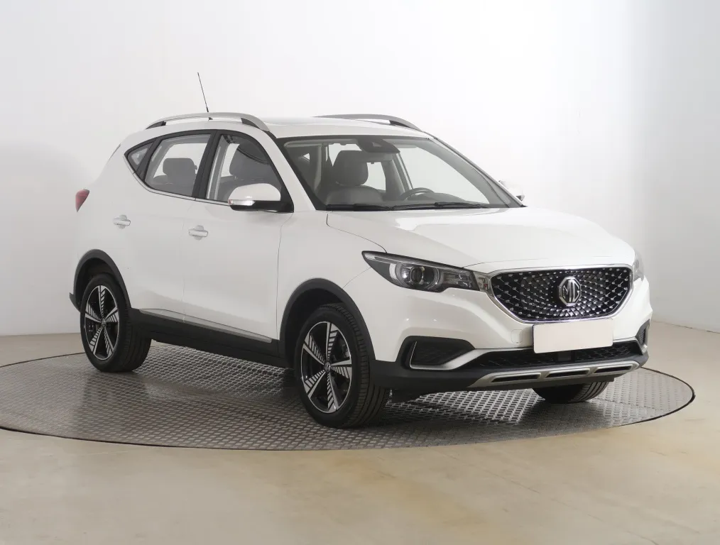 MG ZS SUV — fotografie 1 z AAA AUTO