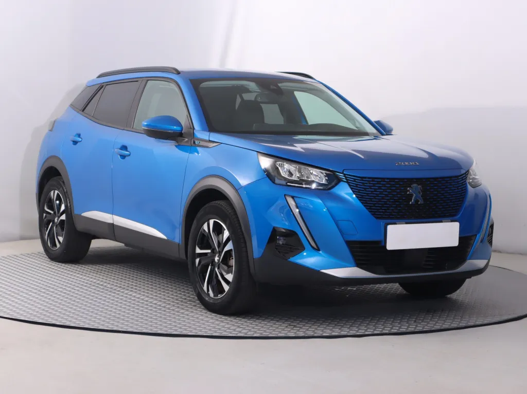 Peugeot e-2008 — fotografie 1 z AAA AUTO