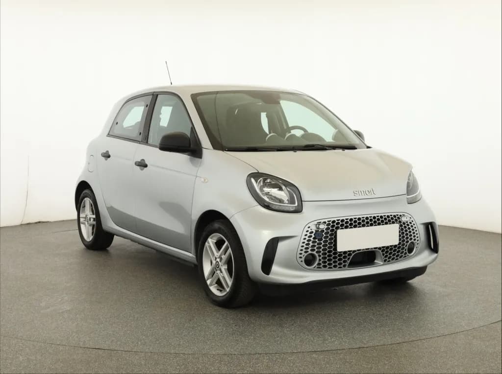 Smart Forfour — fotografie 1 z AAA AUTO