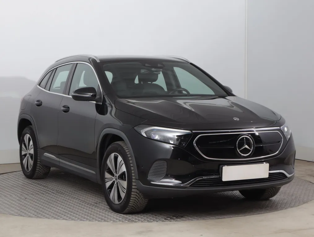 Mercedes-Benz EQA — fotografie 1 z AAA AUTO