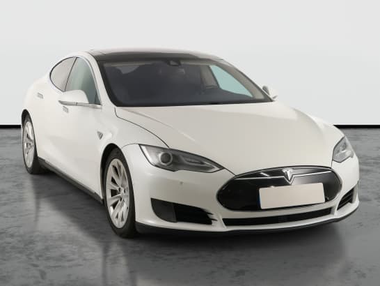 Tesla Model S z nabídky AAA AUTO