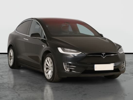 Tesla Model X z nabídky AAA AUTO