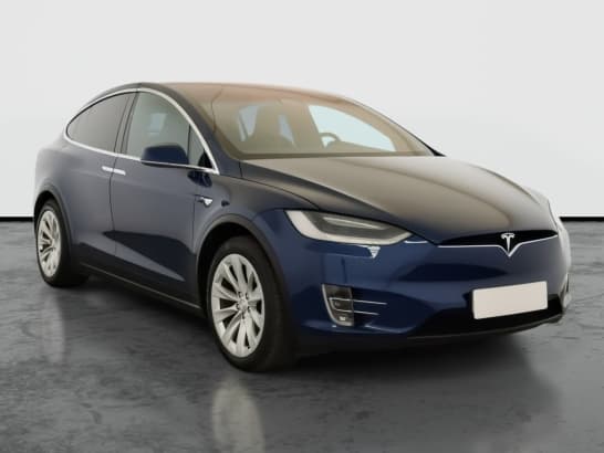 Tesla Model X z nabídky AAA AUTO