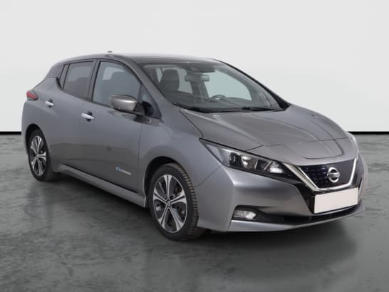 Nissan Leaf z nabídky AAA AUTO
