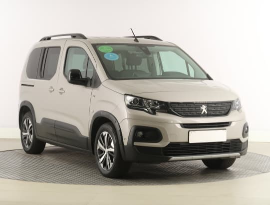 Peugeot e-Rifter z nabídky AAA AUTO