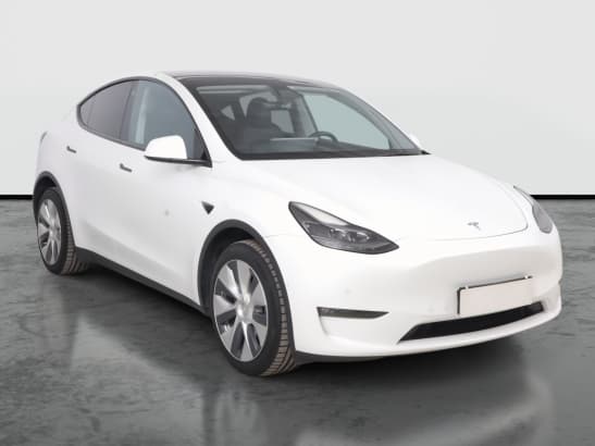 Tesla Model Y z nabídky AAA AUTO