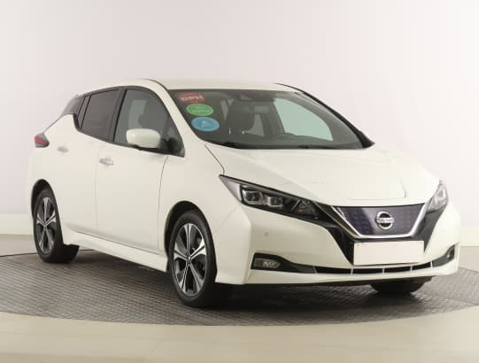 Nissan Leaf z nabídky AAA AUTO
