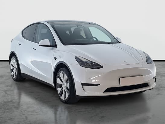 Tesla Model Y z nabídky AAA AUTO