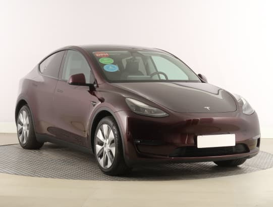 Tesla Model Y z nabídky AAA AUTO