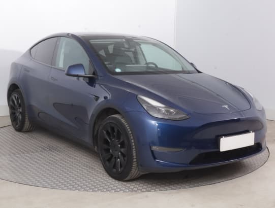 Tesla Model Y z nabídky AAA AUTO