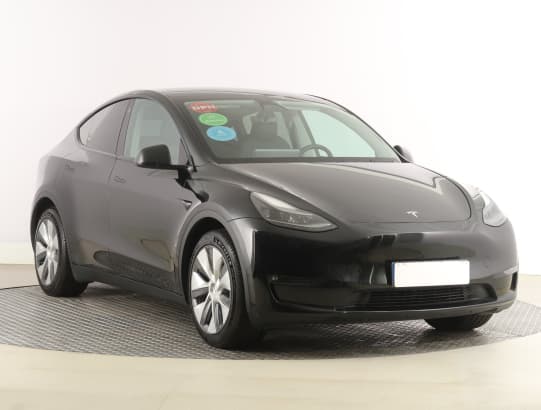 Tesla Model Y z nabídky AAA AUTO