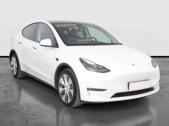 Tesla Model Y z nabídky AAA AUTO