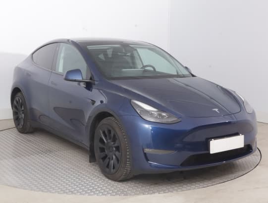 Tesla Model Y z nabídky AAA AUTO