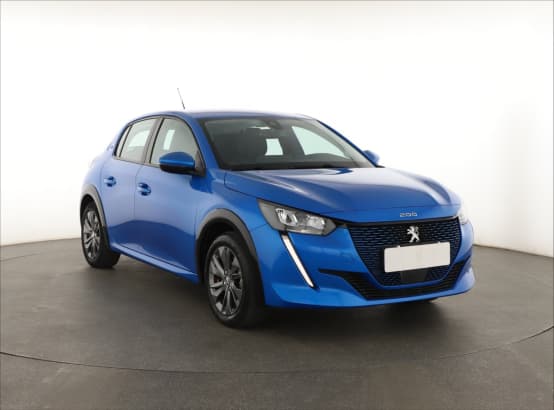 Peugeot e-208 z nabídky AAA AUTO