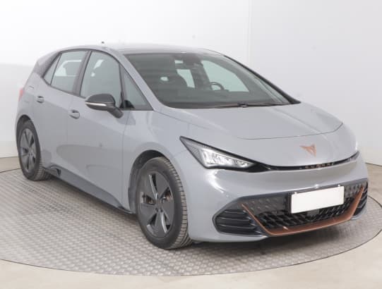 Cupra Born z nabídky AAA AUTO