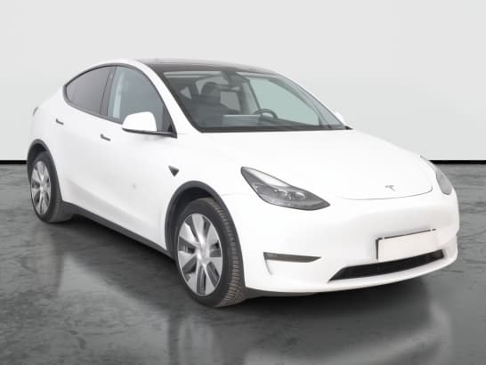 Tesla Model Y z nabídky AAA AUTO