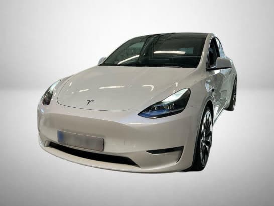 Tesla Model Y z nabídky AAA AUTO