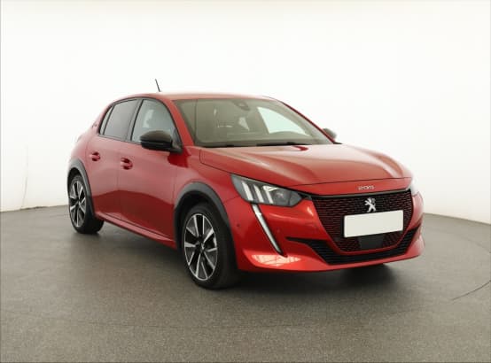 Peugeot e-208 z nabídky AAA AUTO
