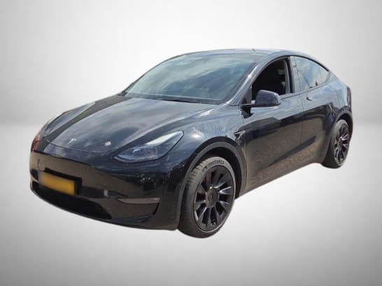 Tesla Model Y z nabídky AAA AUTO