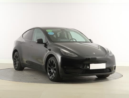 Tesla Model Y z nabídky AAA AUTO
