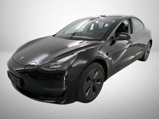 Tesla Model 3 z nabídky AAA AUTO